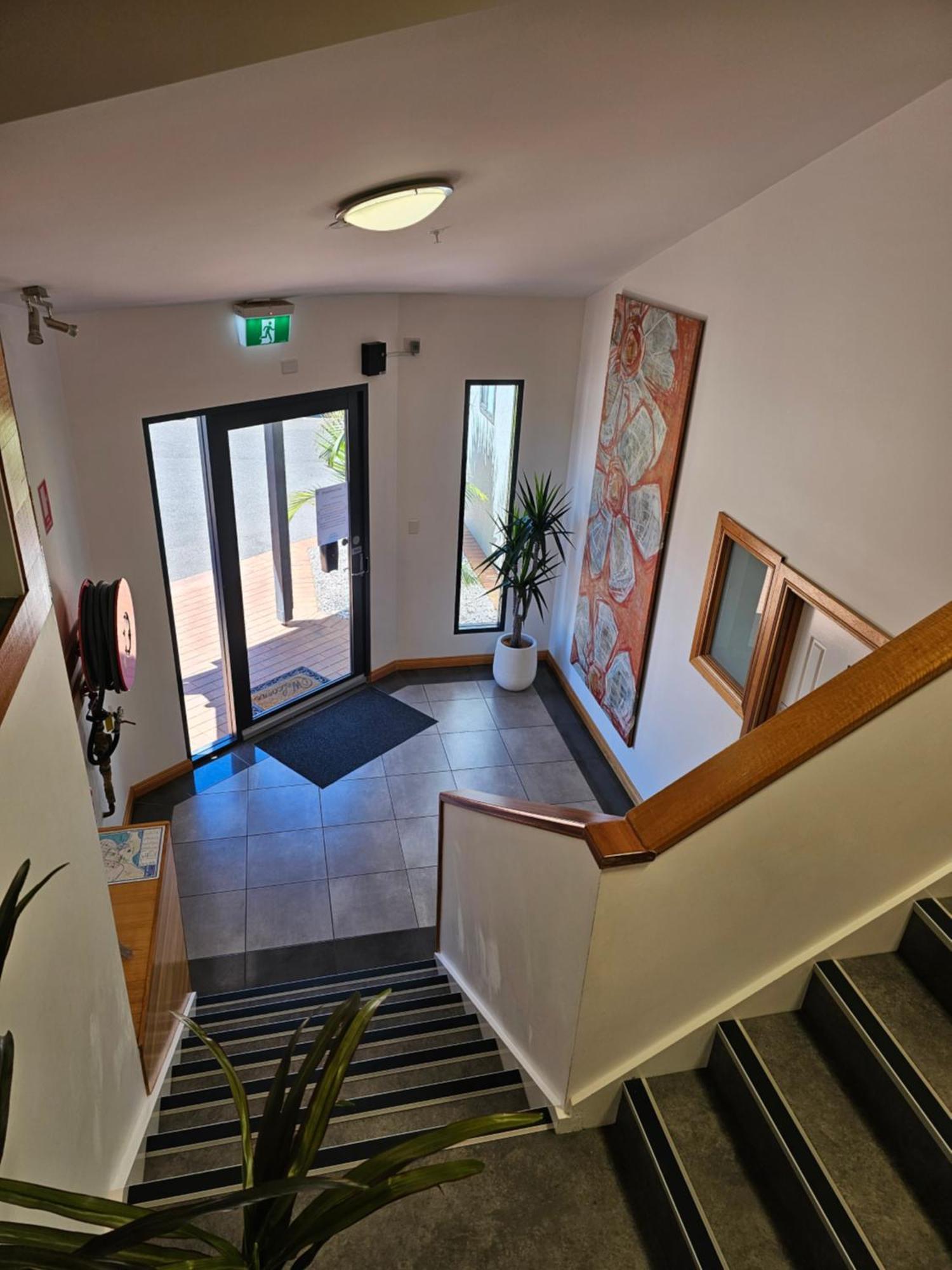 Aart Apartments Port Lincoln Room photo